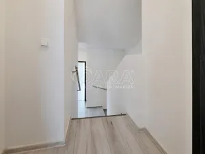 Pronájem rodinného domu, Nelahozeves - Lešany, V Cihelnách, 124 m2