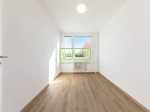 Pronájem bytu 3+kk, Praha, Řešovská, 56 m2