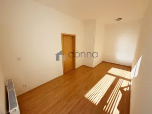 Pronájem bytu 2+kk, Praha, U Kamýku, 55 m2