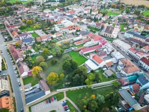 Prodej rodinného domu, Chlumec nad Cidlinou, 700 m2