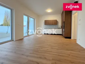 Pronájem bytu 2+kk, Brno, Komárovská, 55 m2