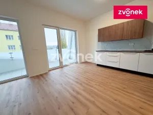 Pronájem bytu 2+kk, Brno, Komárovská, 55 m2