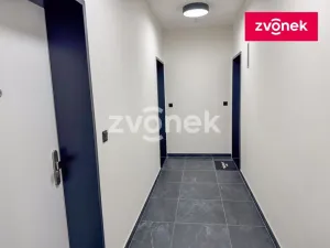Pronájem bytu 2+kk, Brno, Komárovská, 55 m2