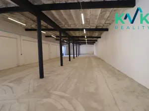 Pronájem skladu, Karlovy Vary, Chebská, 450 m2