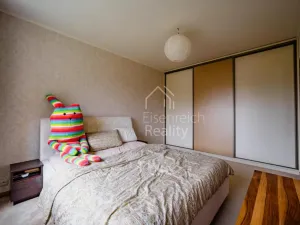 Prodej bytu 3+1, Čestice, 77 m2