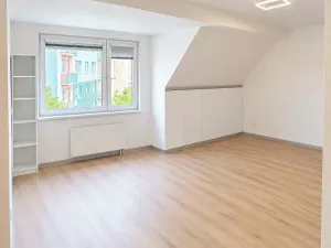 Pronájem bytu 2+kk, Děčín, Liliová, 36 m2