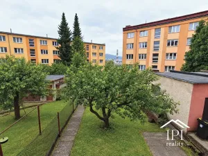 Pronájem bytu 2+kk, Děčín, Liliová, 36 m2
