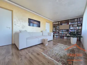 Prodej bytu 3+1, Hradec Králové, Urxova, 67 m2