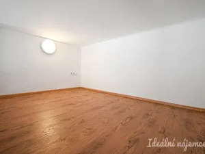 Pronájem bytu 1+kk, Brno - Černá Pole, Erbenova, 25 m2