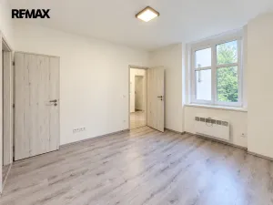 Prodej bytu 2+kk, Praha - Vysočany, Prouzova, 54 m2