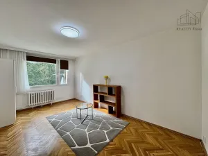 Pronájem bytu 3+1, Průhonice, Na Sídlišti III, 66 m2