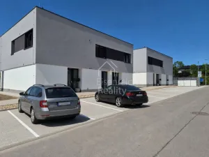 Prodej bytu 3+kk, Hradec Králové - Slatina, Pod Spáleníkem, 84 m2