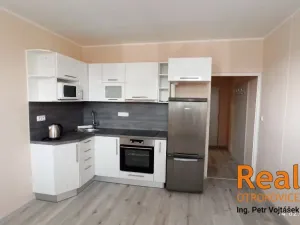 Pronájem bytu 1+1, Otrokovice - Kvítkovice, SNP, 36 m2