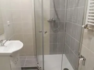 Pronájem bytu 1+1, Otrokovice - Kvítkovice, SNP, 36 m2