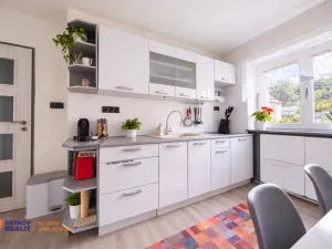 Prodej bytu 2+1, Hlubočky, Letní, 5 m2