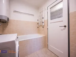 Prodej bytu 2+1, Hlubočky, Letní, 5 m2