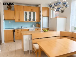 Pronájem bytu 2+1, Karlovy Vary - Bohatice, Jasmínová, 108 m2