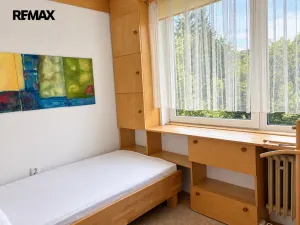 Pronájem bytu 2+1, Karlovy Vary - Bohatice, Jasmínová, 78 m2