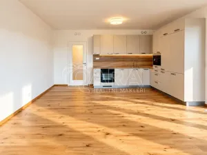 Pronájem bytu 3+kk, Praha - Modřany, Kolmanova, 94 m2
