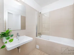Prodej bytu 3+1, Praha - Vinohrady, Chodská, 117 m2