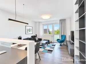 Pronájem bytu 3+kk, Brno, Vychodilova, 86 m2