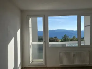 Pronájem bytu 1+1, Ústí nad Labem - Severní Terasa, Kmochova, 47 m2