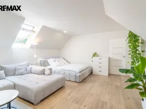 Prodej bytu 4+1, Praha - Královice, Ke Stupicím, 134 m2