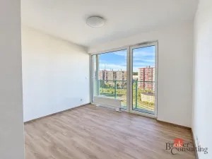 Pronájem bytu 2+kk, Plzeň - Bolevec, Krašovská, 52 m2