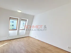 Prodej bytu 2+kk, Hustopeče, Husova, 55 m2