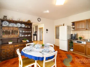 Prodej rodinného domu, Litvínovice - Mokré, 244 m2