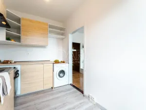 Prodej bytu 2+1, Rousínov, V Sídlišti, 45 m2