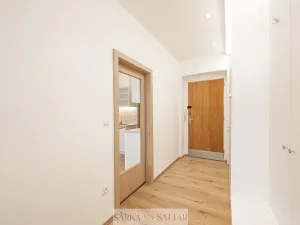 Pronájem bytu 2+kk, Praha - Břevnov, Za Strahovem, 48 m2