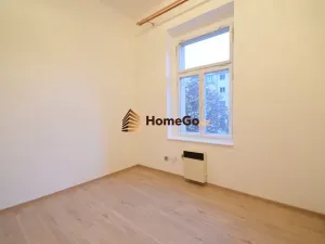 Pronájem bytu 2+kk, Praha - Vršovice, Sevastopolská, 46 m2