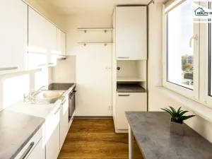 Prodej bytu 2+1, Cheb, Pastýřská, 50 m2