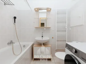 Pronájem bytu 2+kk, Jihlava, Za Prachárnou, 50 m2