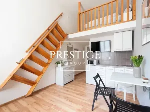 Pronájem bytu 1+kk, Praha - Karlín, Sokolovská, 18 m2