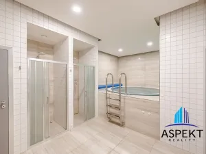 Pronájem bytu 2+kk, Praha - Libeň, Nad Okrouhlíkem, 65 m2