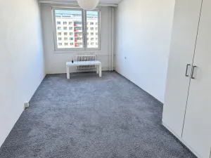 Pronájem bytu 2+kk, Praha - Kobylisy, Slancova, 62 m2