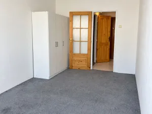 Pronájem bytu 2+kk, Praha - Kobylisy, Slancova, 62 m2