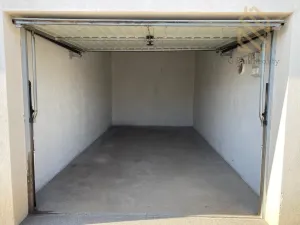 Pronájem garáže, Vyškov - Vyškov-Předměstí, Na Vyhlídce, 18 m2