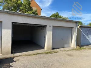 Pronájem garáže, Vyškov - Vyškov-Předměstí, Na Vyhlídce, 18 m2