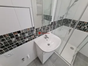 Pronájem bytu 2+1, Teplice - Trnovany, Antonína Sochora, 37 m2