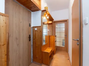 Pronájem bytu 2+kk, Teplice, Libušina, 53 m2