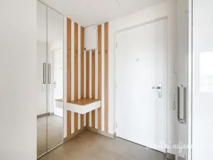 Pronájem bytu 2+kk, Praha - Strašnice, Počernická, 39 m2