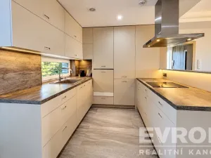 Pronájem rodinného domu, Vysoký Újezd, Na Ovčáckém, 376 m2