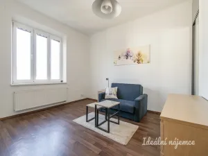 Pronájem bytu 2+kk, Praha - Nusle, Na Veselí, 50 m2