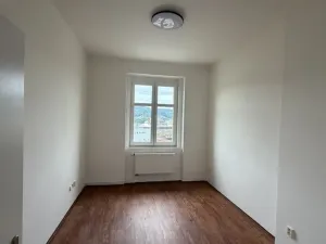 Pronájem bytu 2+1, Ústí nad Labem, Klíšská, 75 m2