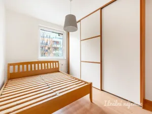 Pronájem bytu 2+kk, Praha - Hlubočepy, Kováříkova, 51 m2