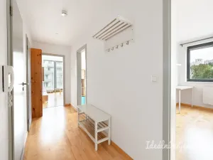 Pronájem bytu 3+kk, Praha - Michle, U michelského mlýna, 63 m2