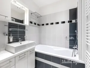 Pronájem bytu 3+kk, Praha - Hodkovičky, Pod lysinami, 67 m2